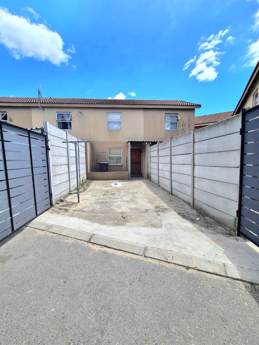 2 Bedroom Property for Sale in Scottsdene Western Cape
